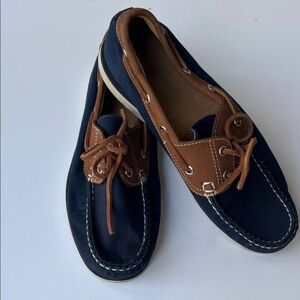 J. Crew Factory Men’s Canvas boat shoes size 8M